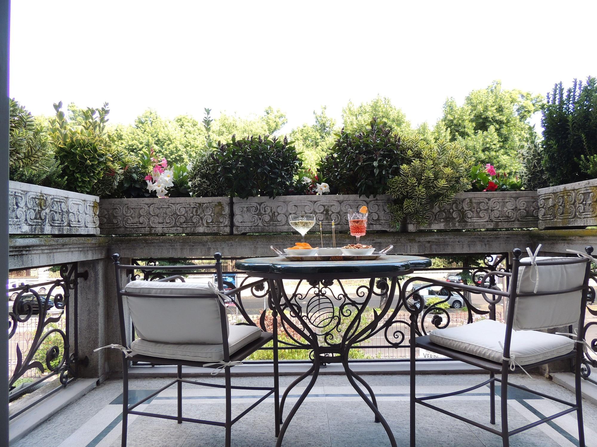Hotel Verdi Boutique Hotel Parma Luaran gambar